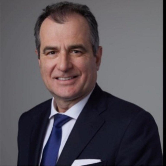 Dr Elias Tsakos MD (Hons), FRCOG | Obstetrician, Gynaecologist, Surgeon & Fertility Specialist