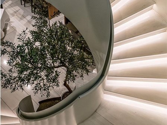 Estiatorio Milos New York MIDTOWN (1997)