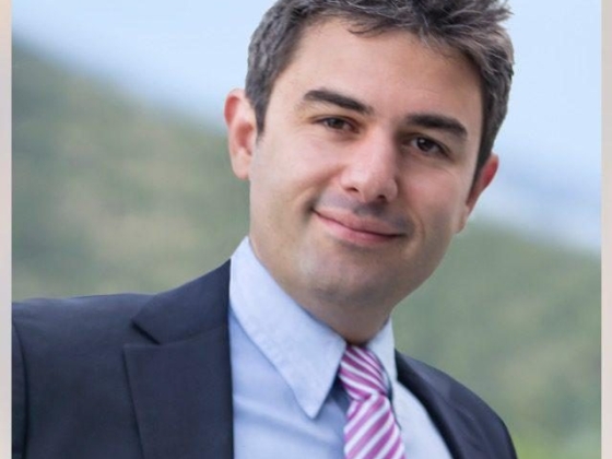 Dr Evangelos Russo - Consultant Gastroenterologist & Endoscopist